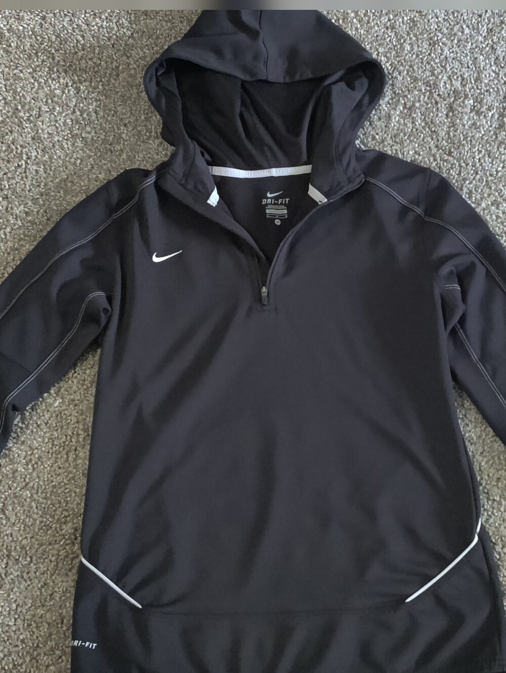 Nike Women's Black 1/2 Zip Hoodie - Picture 2 of 8